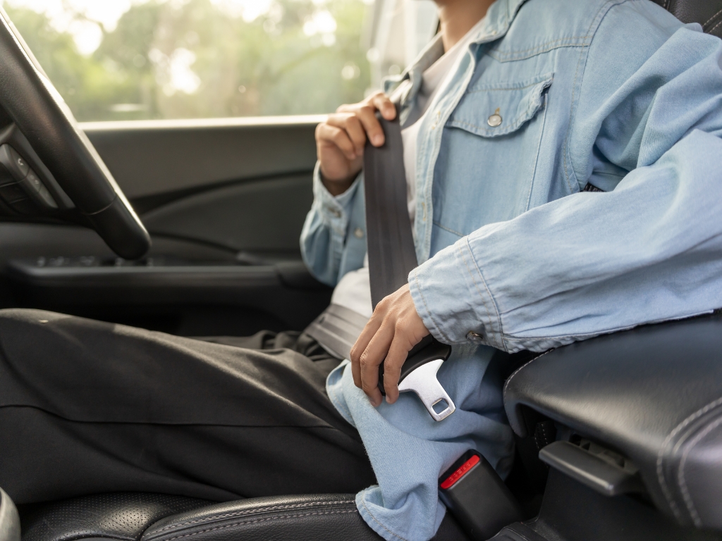 Master the Road with 6 and 6 Training in Saskatchewan